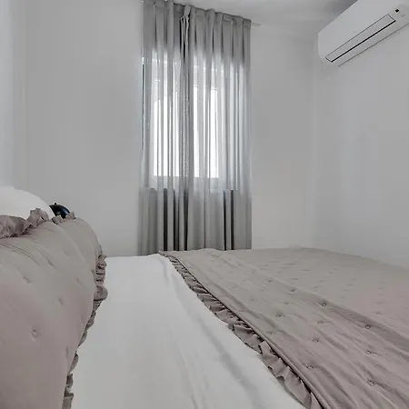 Apartament Marina With Jacuzzi, 4 Person