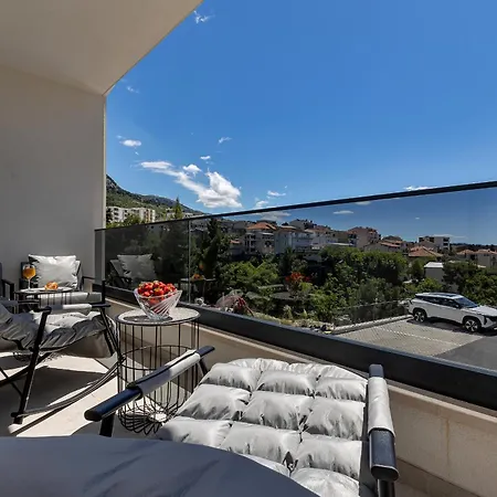 Marina With Jacuzzi, 4 Person Apartament
